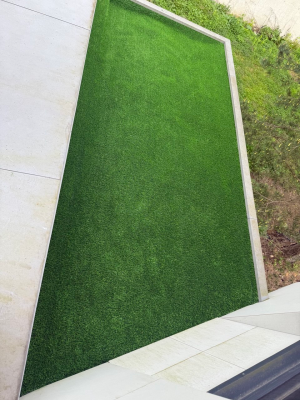 искусственный газон с высоким ворсом