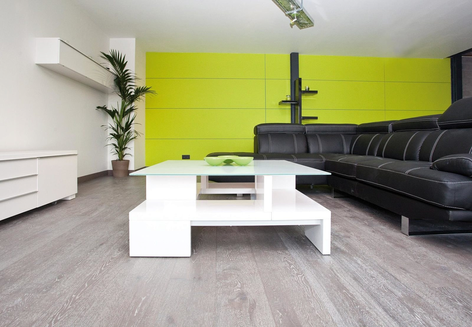 Топ лучших напольных покрытий для офиса: что выбрать в 2025 году?