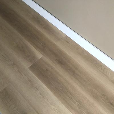 Замковый кварцвинил (SPC) Korner Solid Scandi Дуб Emma