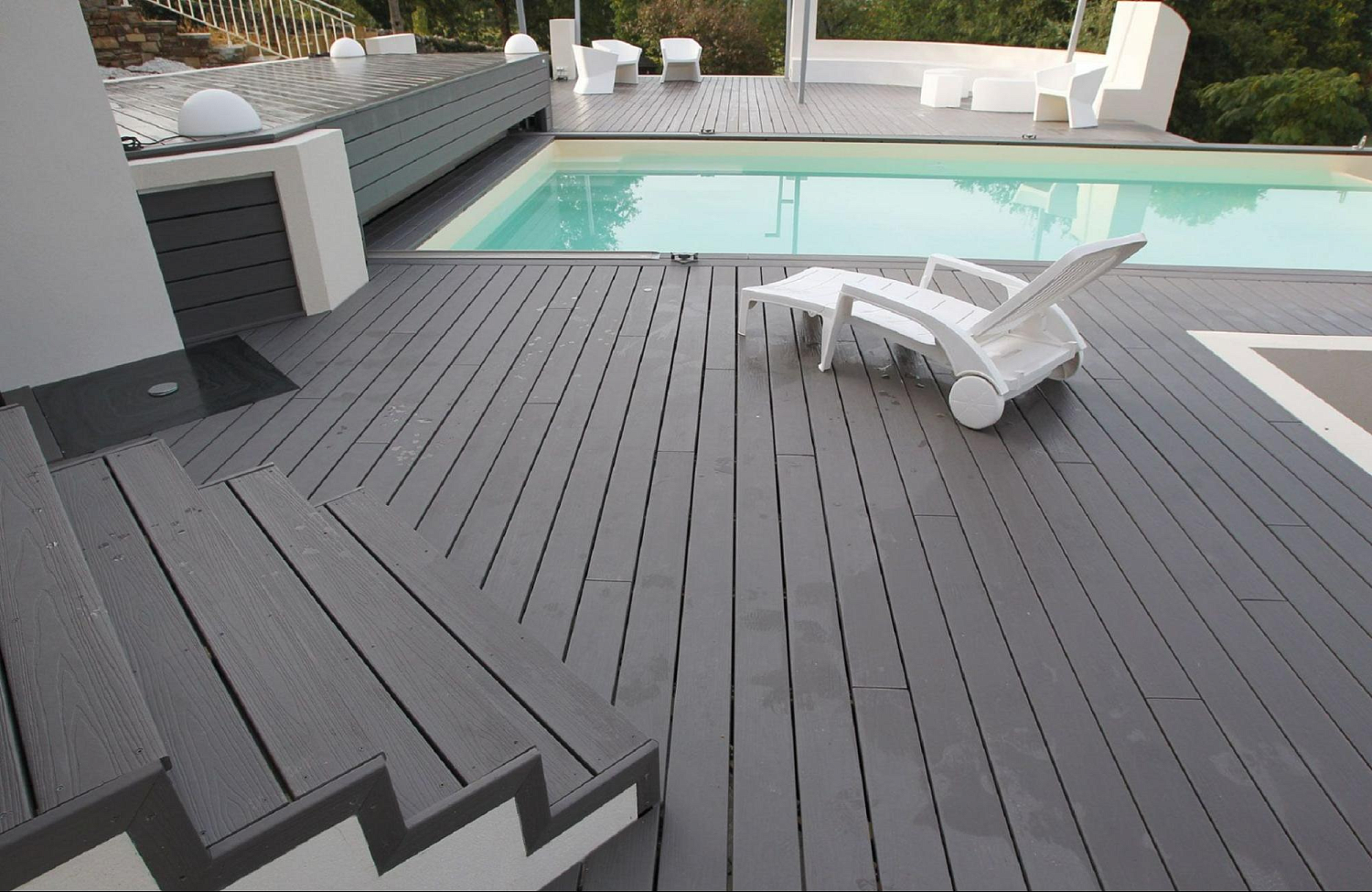 Как выбрать террасную доску: Полный гид по видам, характеристикам и ценам