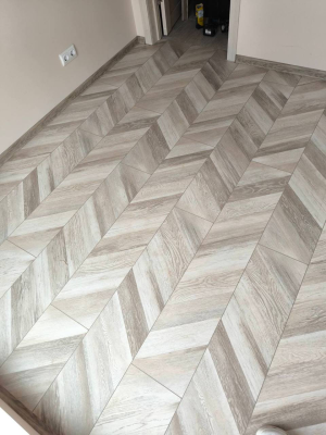 Ламинат Egger Pro Large Дуб Кестинкорт Шампань (8/33)