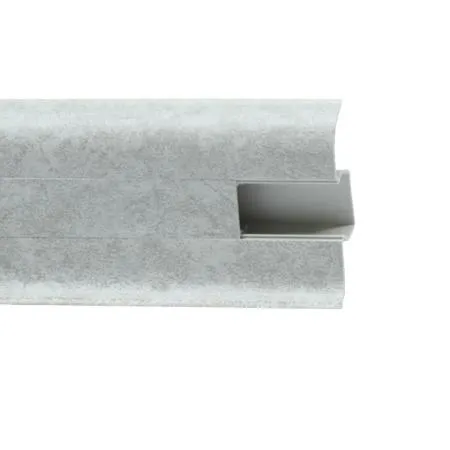 Плинтус Winart 5,8x2,2x250